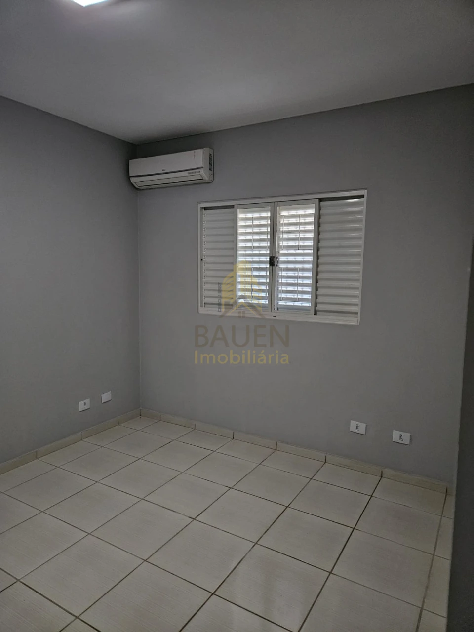 Imagens do imóveis CASA RUA DEVAIR LEONARDO PERUZZI