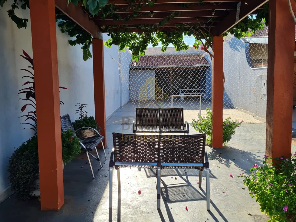 Casa Em Condomínio À Venda Casa Londrina