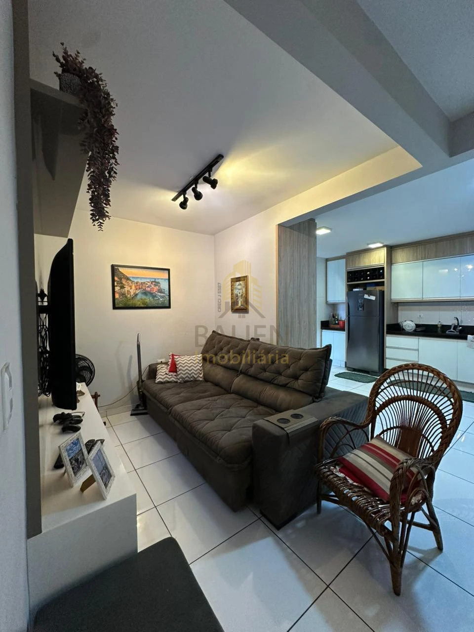 Casa Jardim Tarobá com Gourmet Integrado