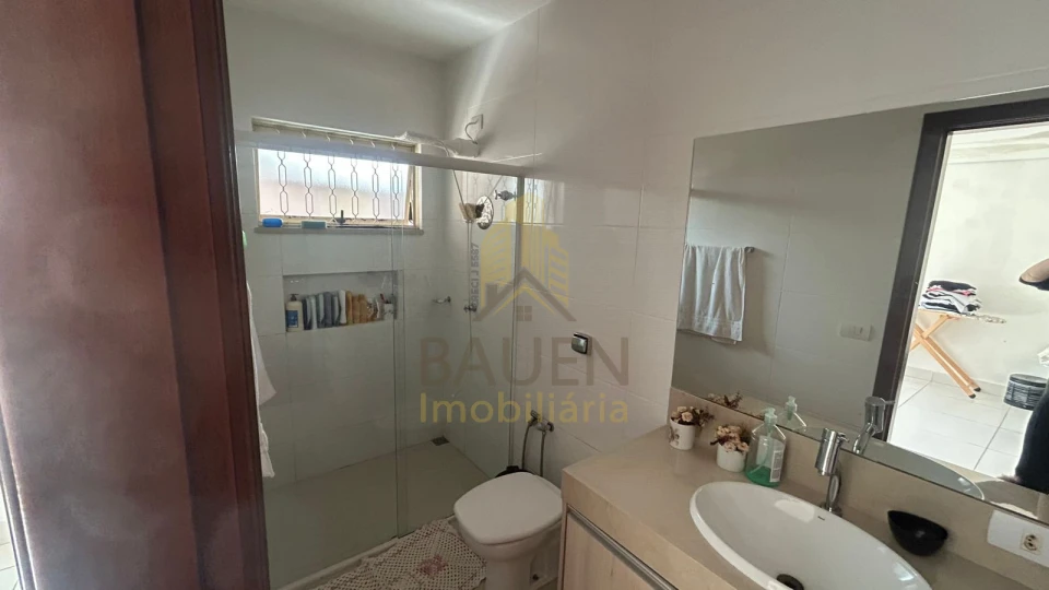 Casa Á Venda Casa Cambe