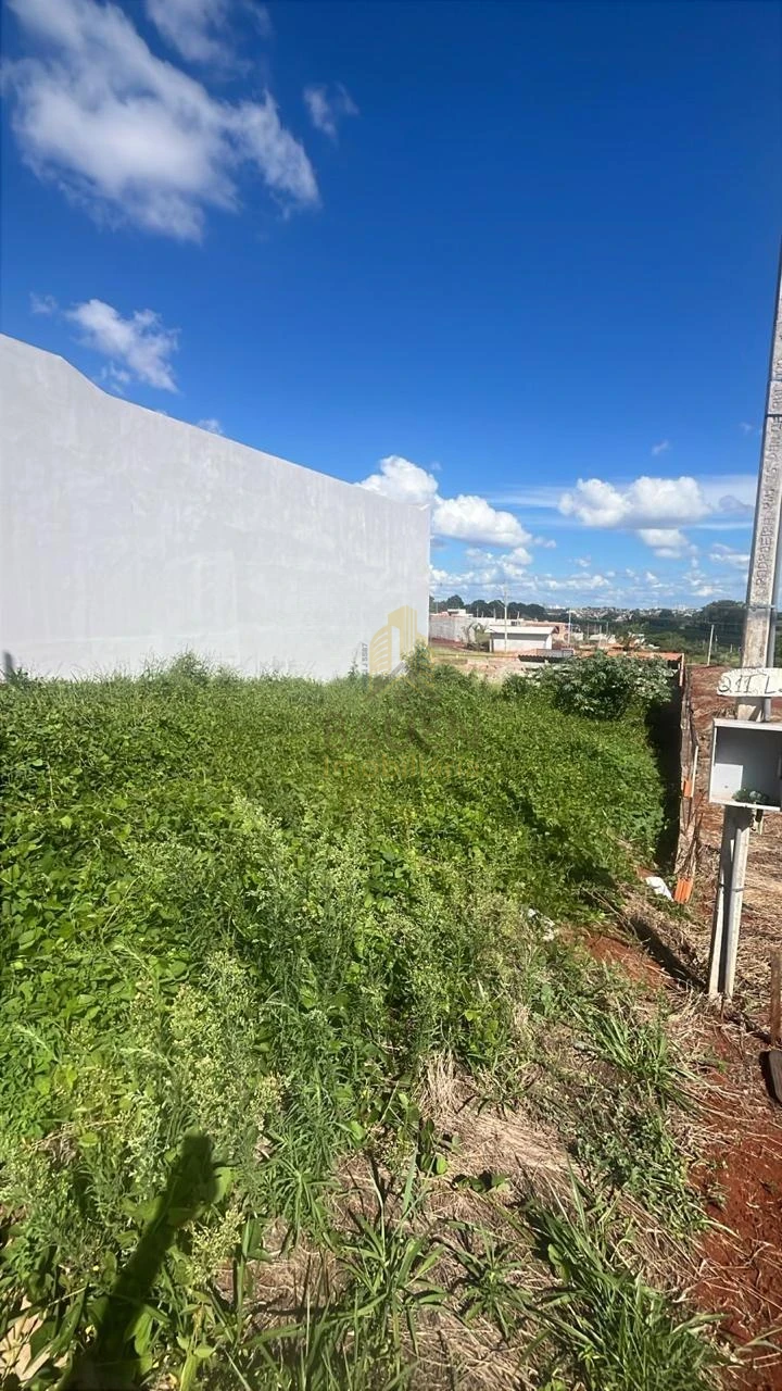 Imagens do imóveis TERRENO Á VENDA JARDIM BELLA VIDA