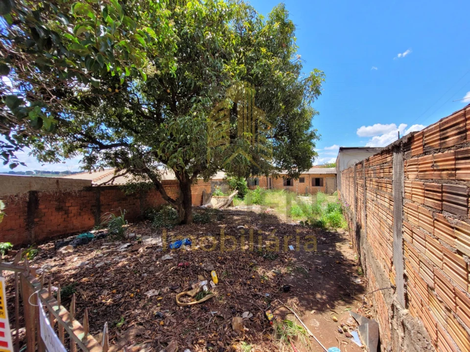 TERRENO JARDIM SANTO AMARO