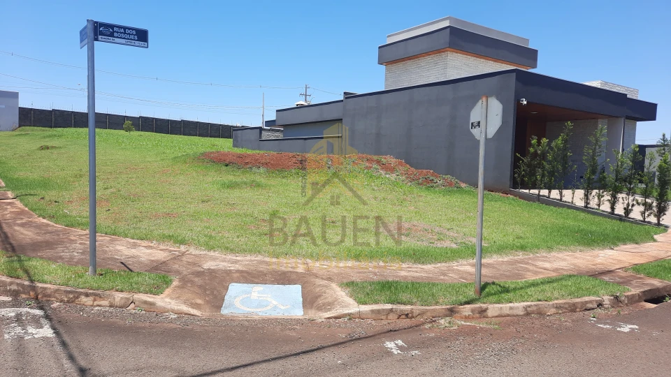 Imagens do imóveis TERRENO