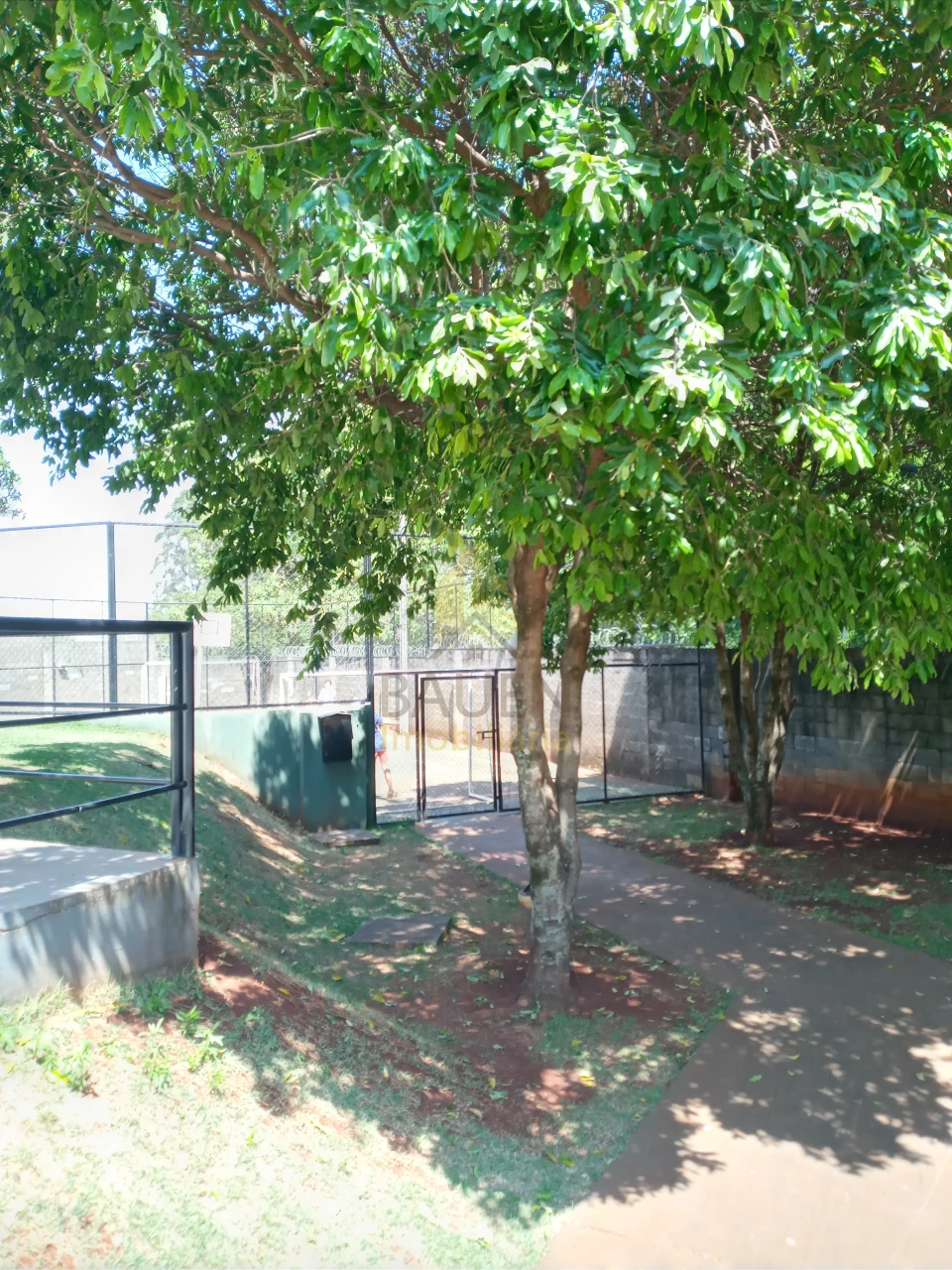 APARTAMENTO RESIDENCIAL AURACÁRIA
