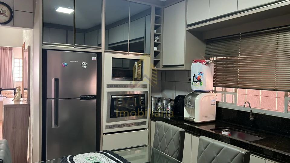 CASA JARDIM VITÓRIA