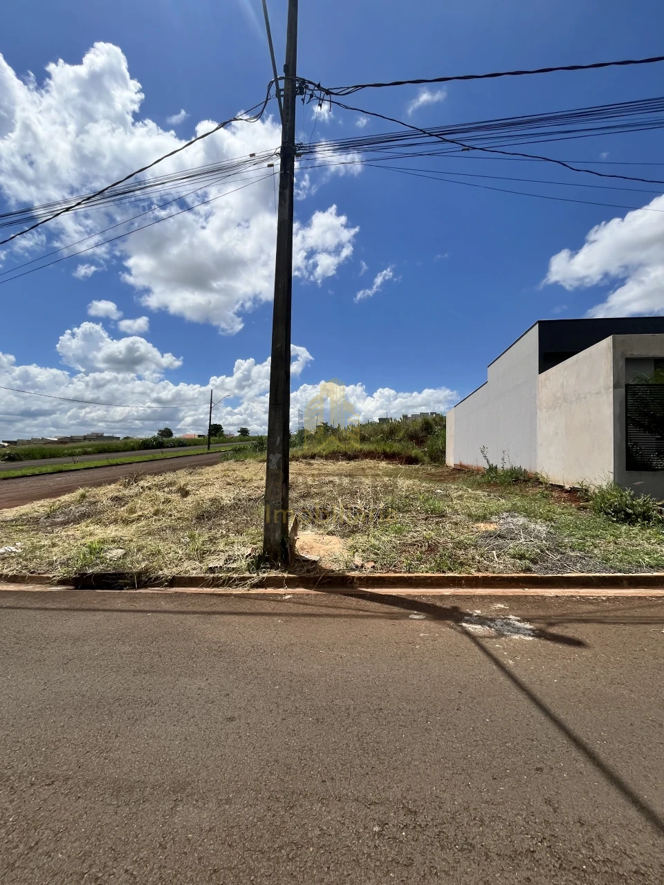 Imagens do imóveis Terreno esquina