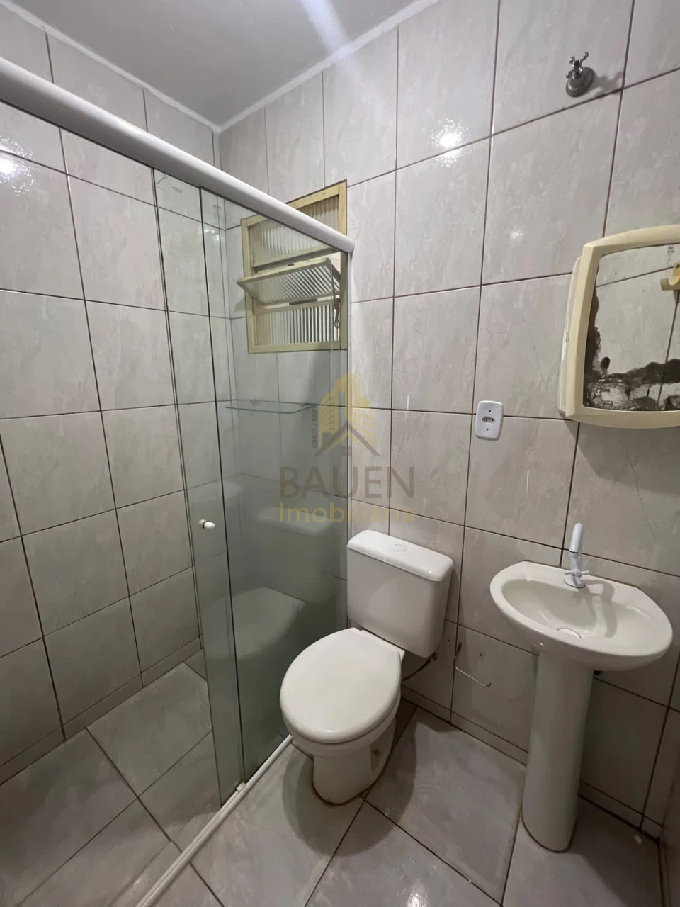 Imagens do imóveis CASA Á VENDA JARDIM NOVA CAMBÉ COM DOIS IMÓVEIS NO MESMO TERRENO