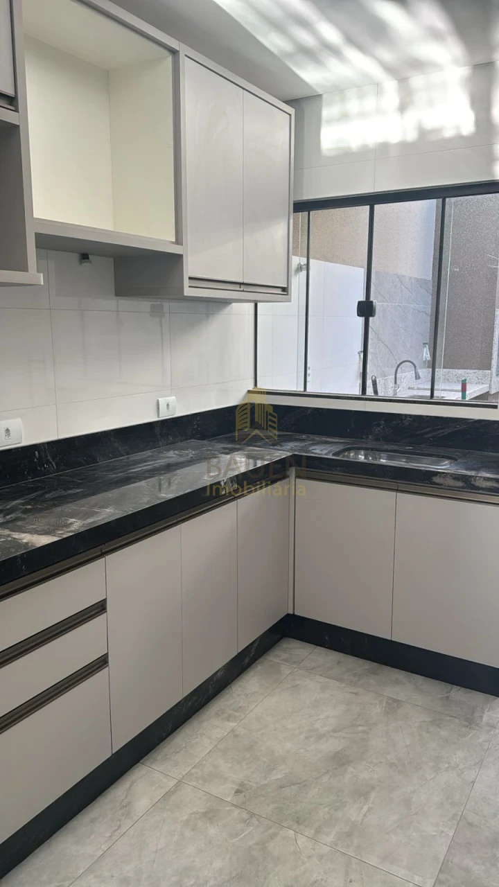 Imagens do imóveis CASA DISPONÍVEL PARA VENDA OU LOCAÇÃO CONDOMINÍO MORADA DAS FLORES