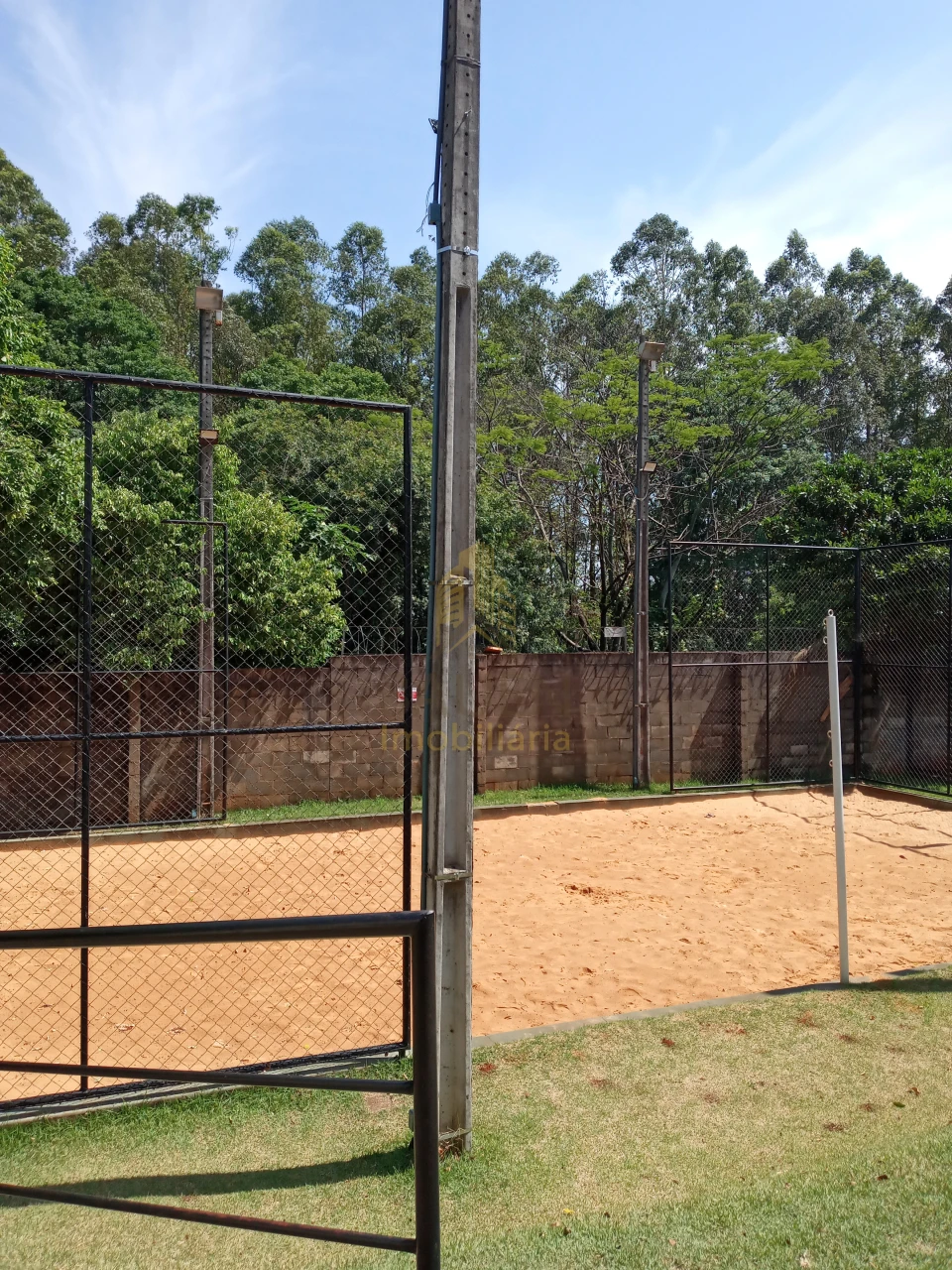 APARTAMENTO RESIDENCIAL AURACÁRIA