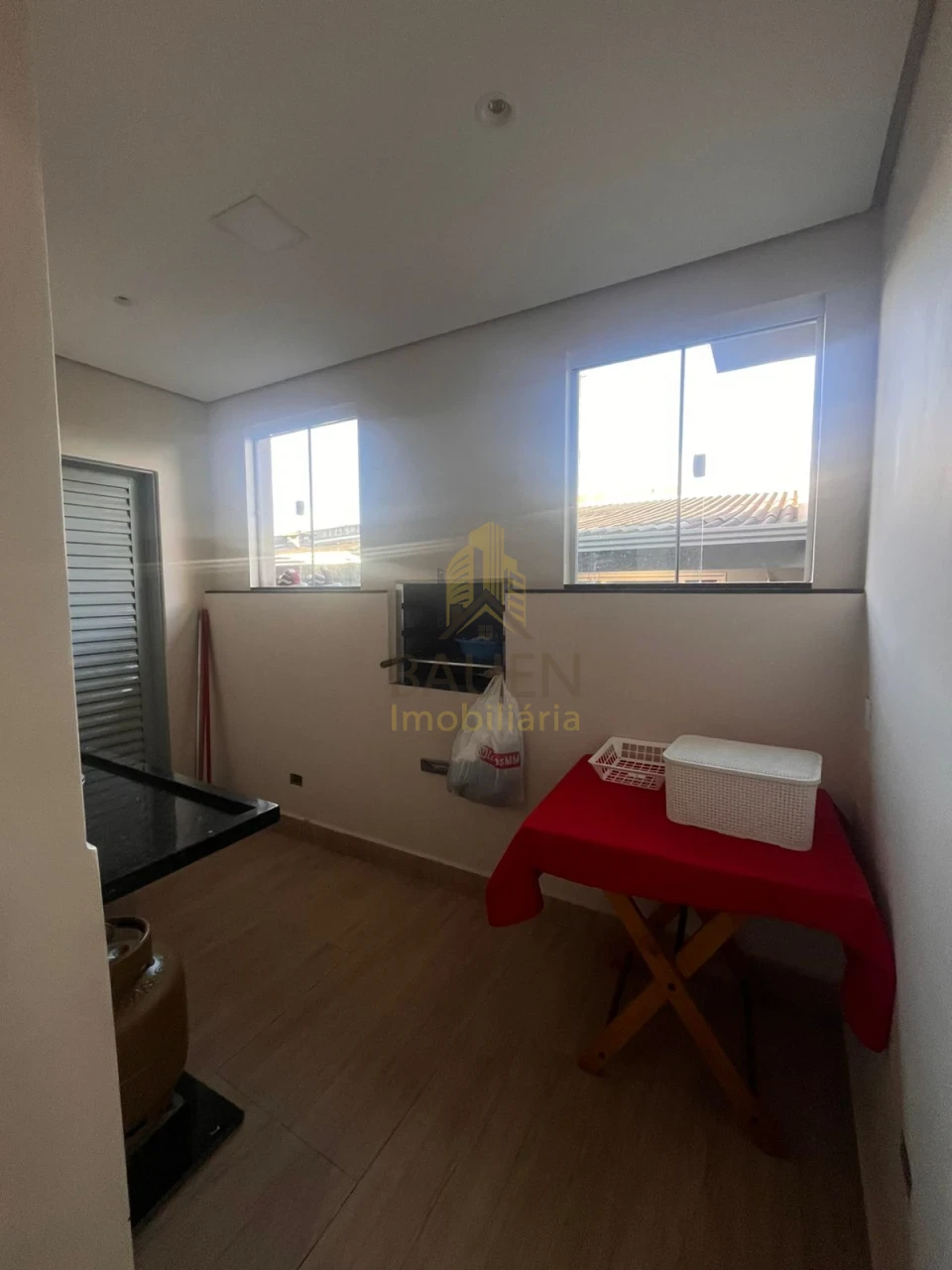 CASA JARDIM ANA ROSA DISPONÍVEL PARA LOCAÇÃO