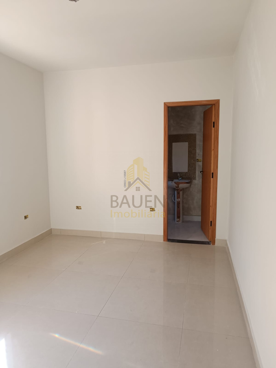 Imagens do imóveis CASA SANTA ADELAIDE