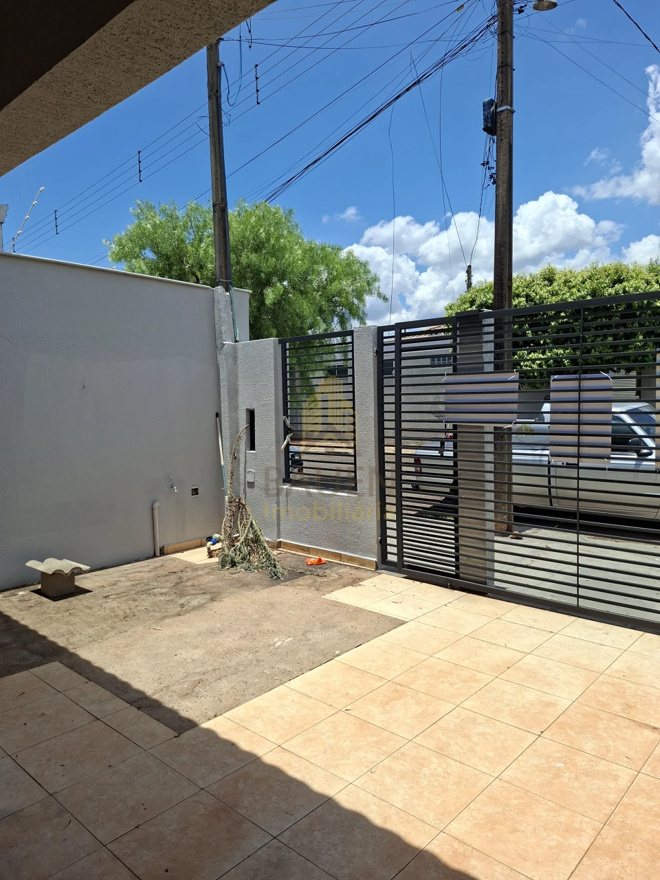 CASA PARA VENDA E LOCAÇÃO MONTECATINI