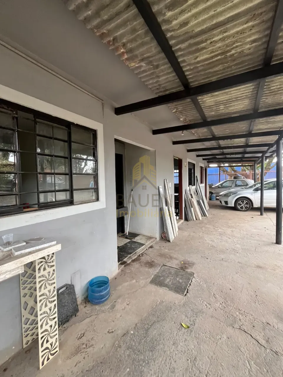 Imagens do imóveis Ponto Comercial para Locação com Amplo Terreno e Área Coberta.