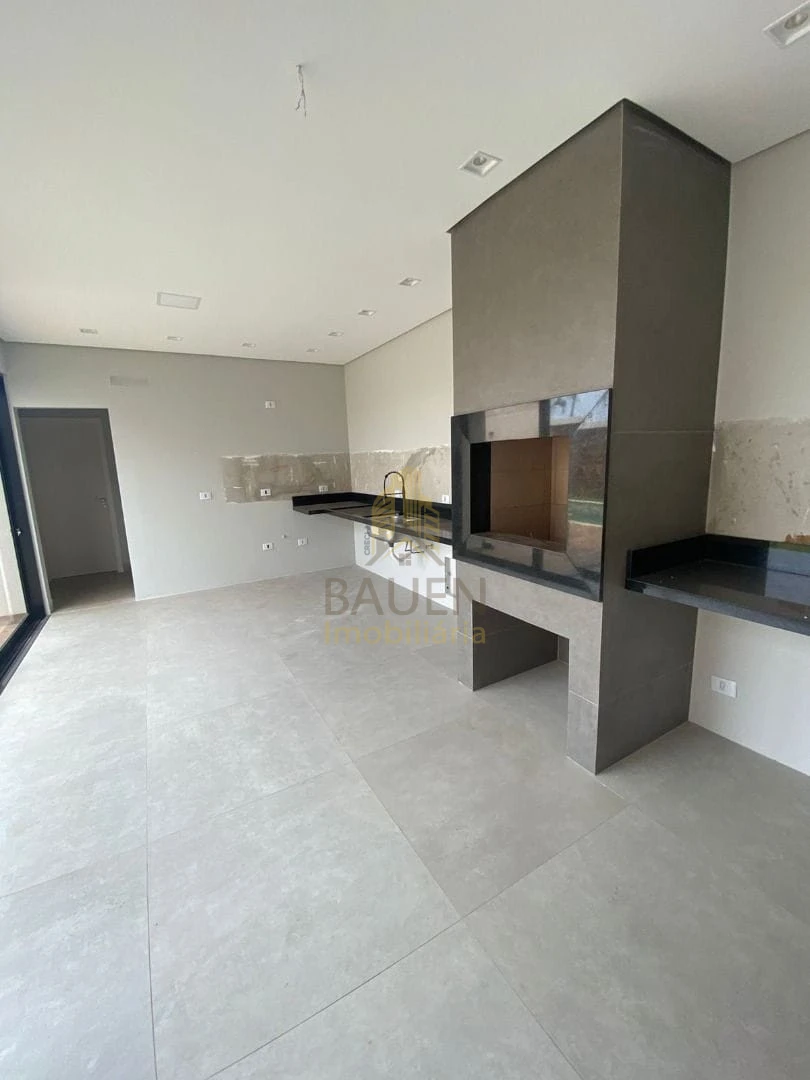 CASA JARDIM DAS MANSÕES