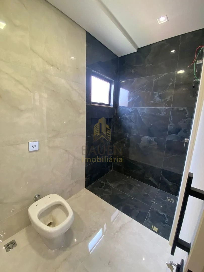 CASA JARDIM DAS MANSÕES