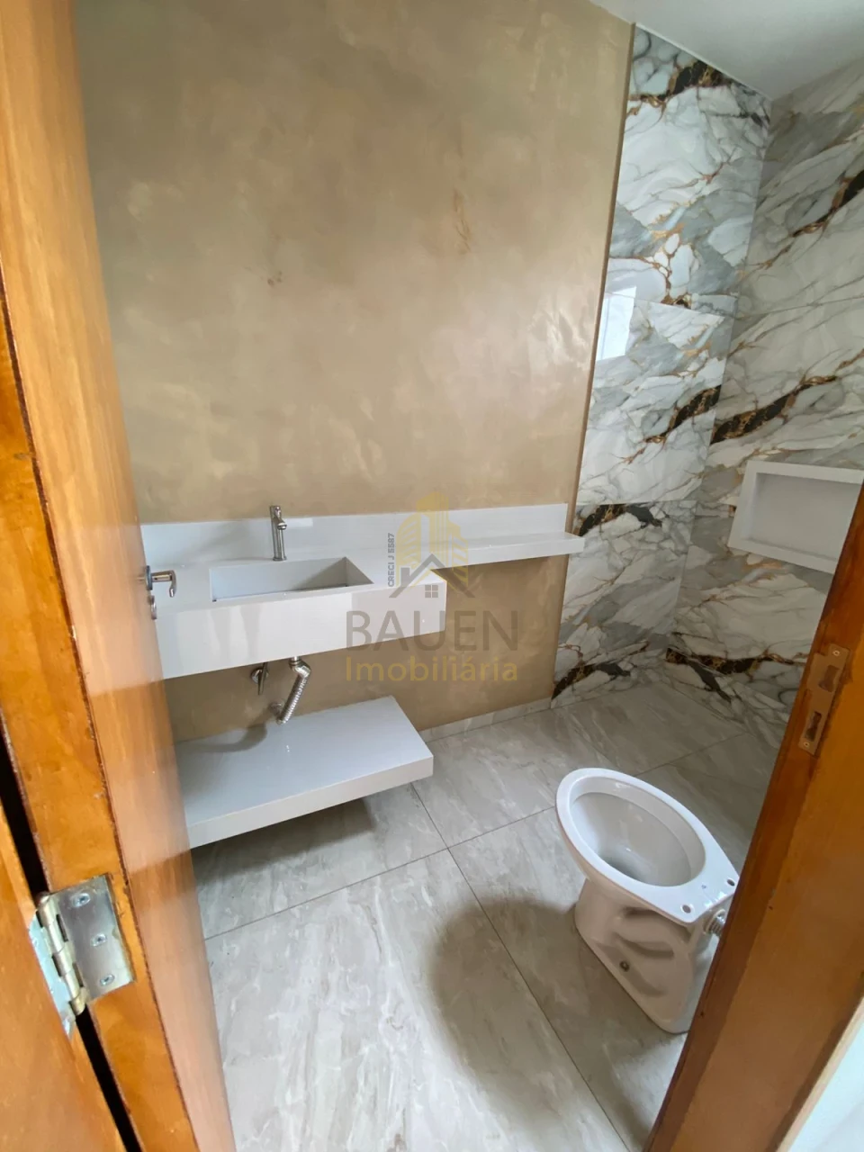 CASA A VENDA JARDIM COLINAS LONDRINA