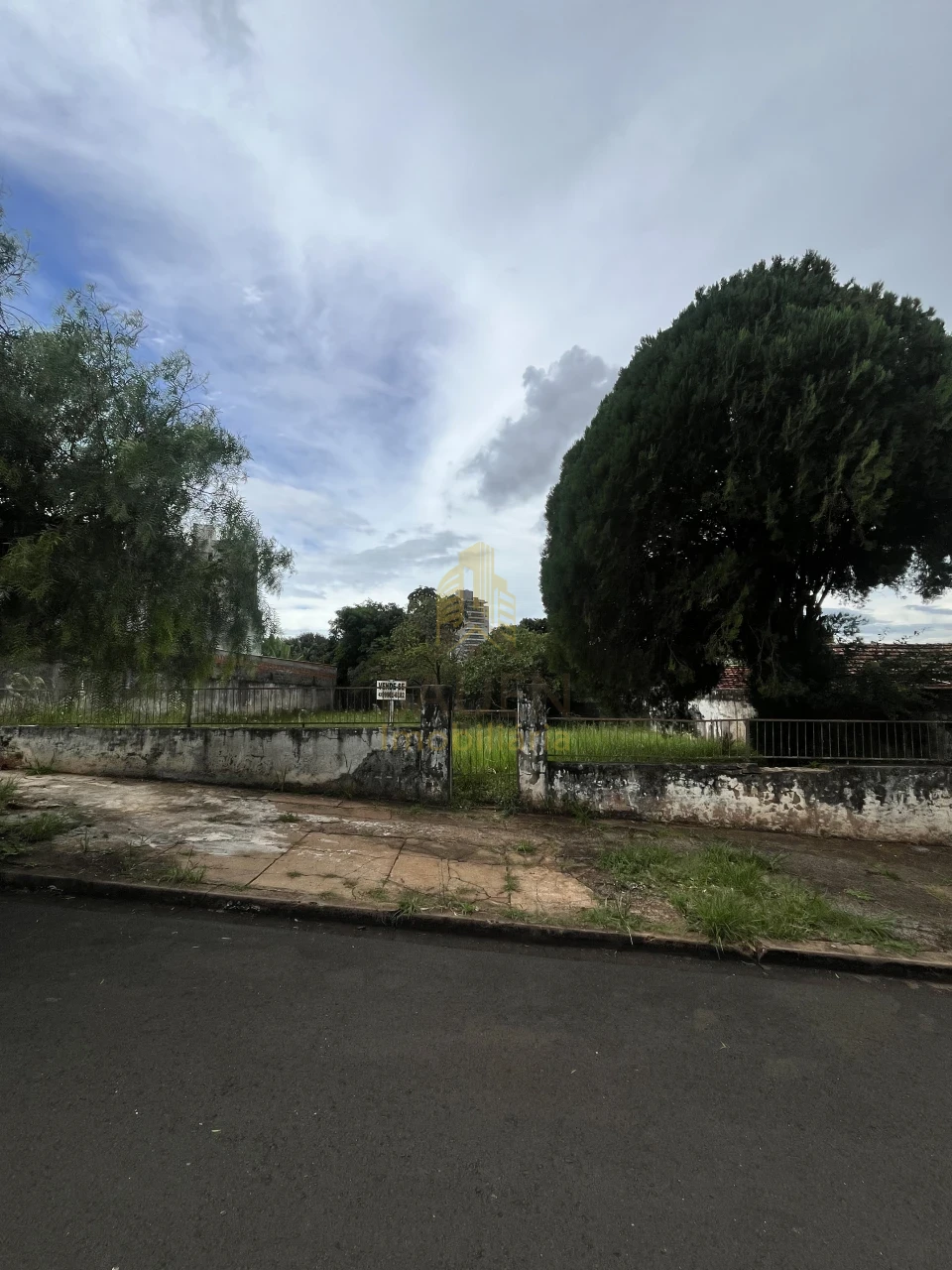 Imagens do imóveis Terreno Centro