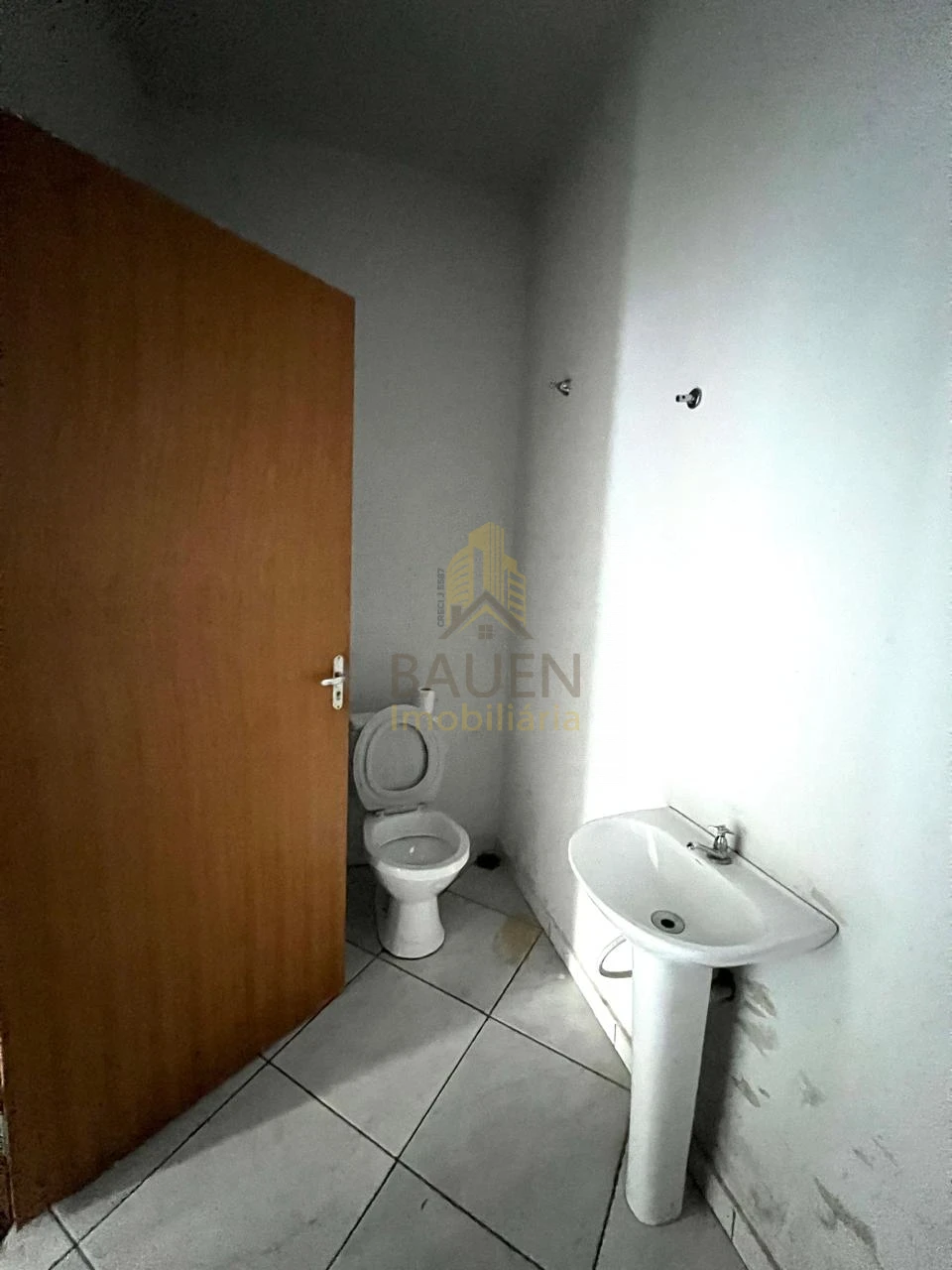 Imagens do imóveis CASA DISPONIVEL PARA LOCAÇÃO JARDIM VITÓRIA - CAMBÉ