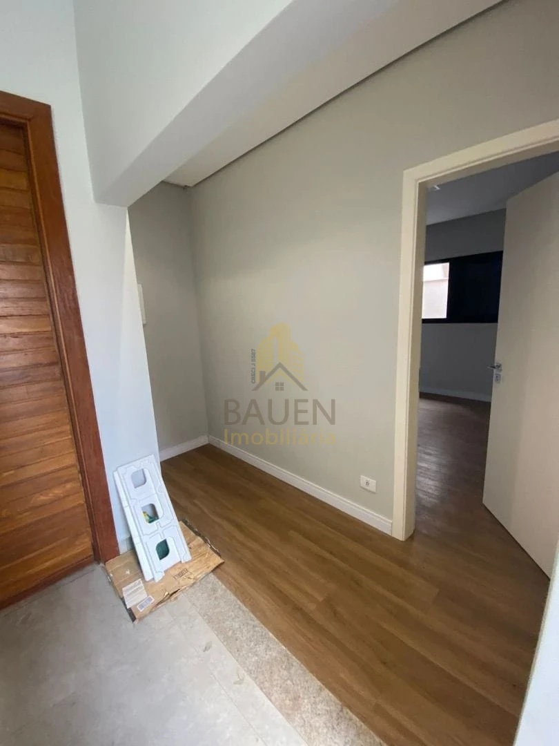 CASA JARDIM DAS MANSÕES