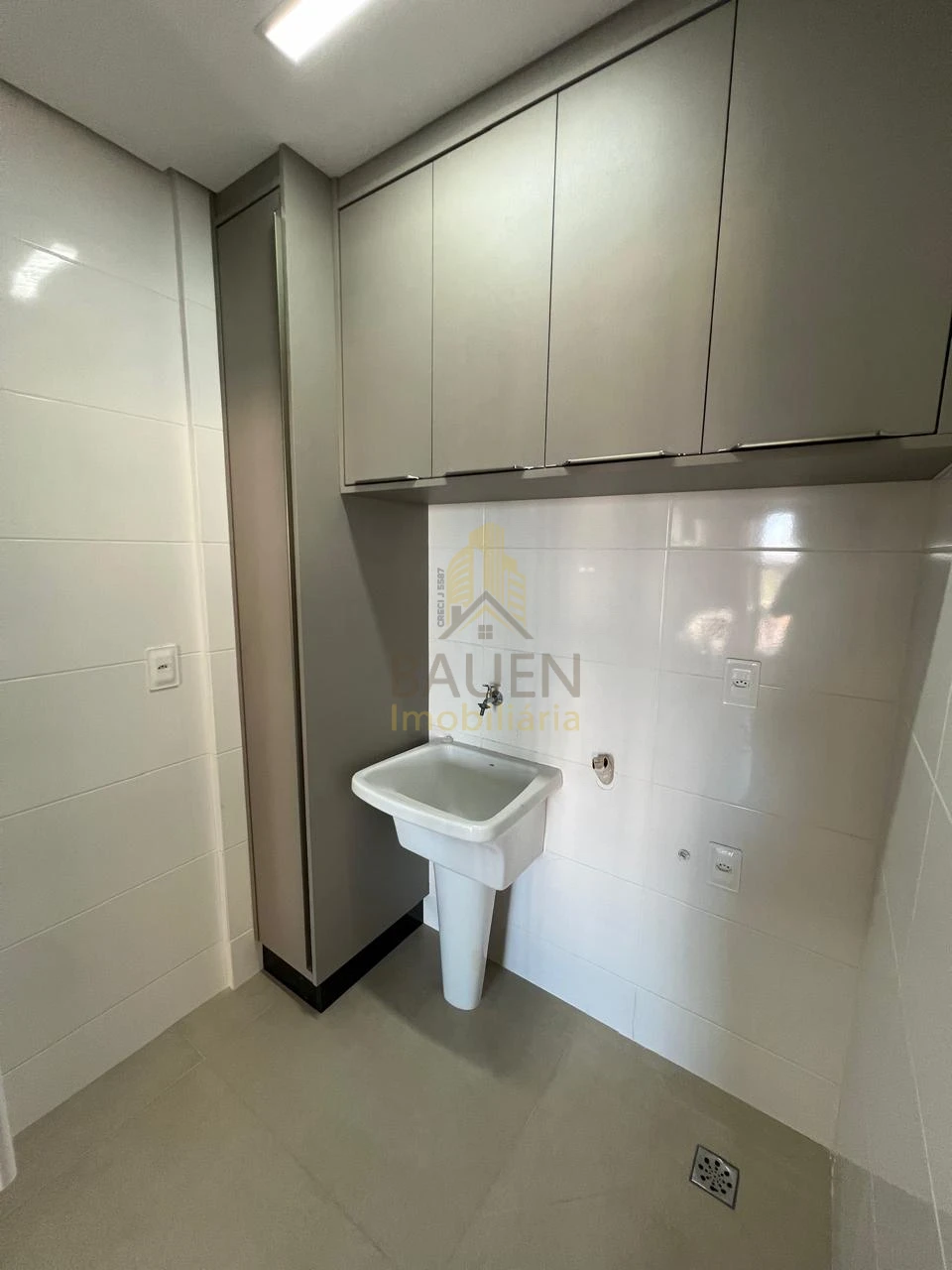 Imagens do imóveis APARTAMENTO PARA LOCAÇÃO RESIDENCIAL TORRE MÁLAGA