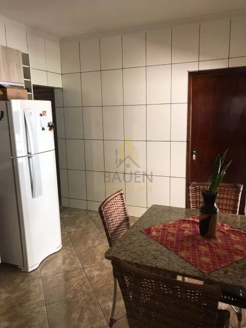 Imagens do imóveis Casa JD Morumbi , 3 quartos, dois banheiros, sala, cozinha, 3 vagas