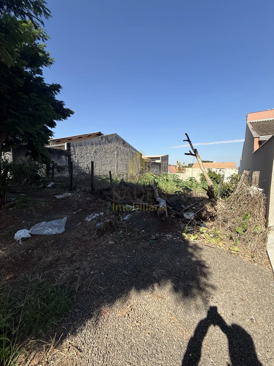 TERRENO 300m² Rua Buriti
