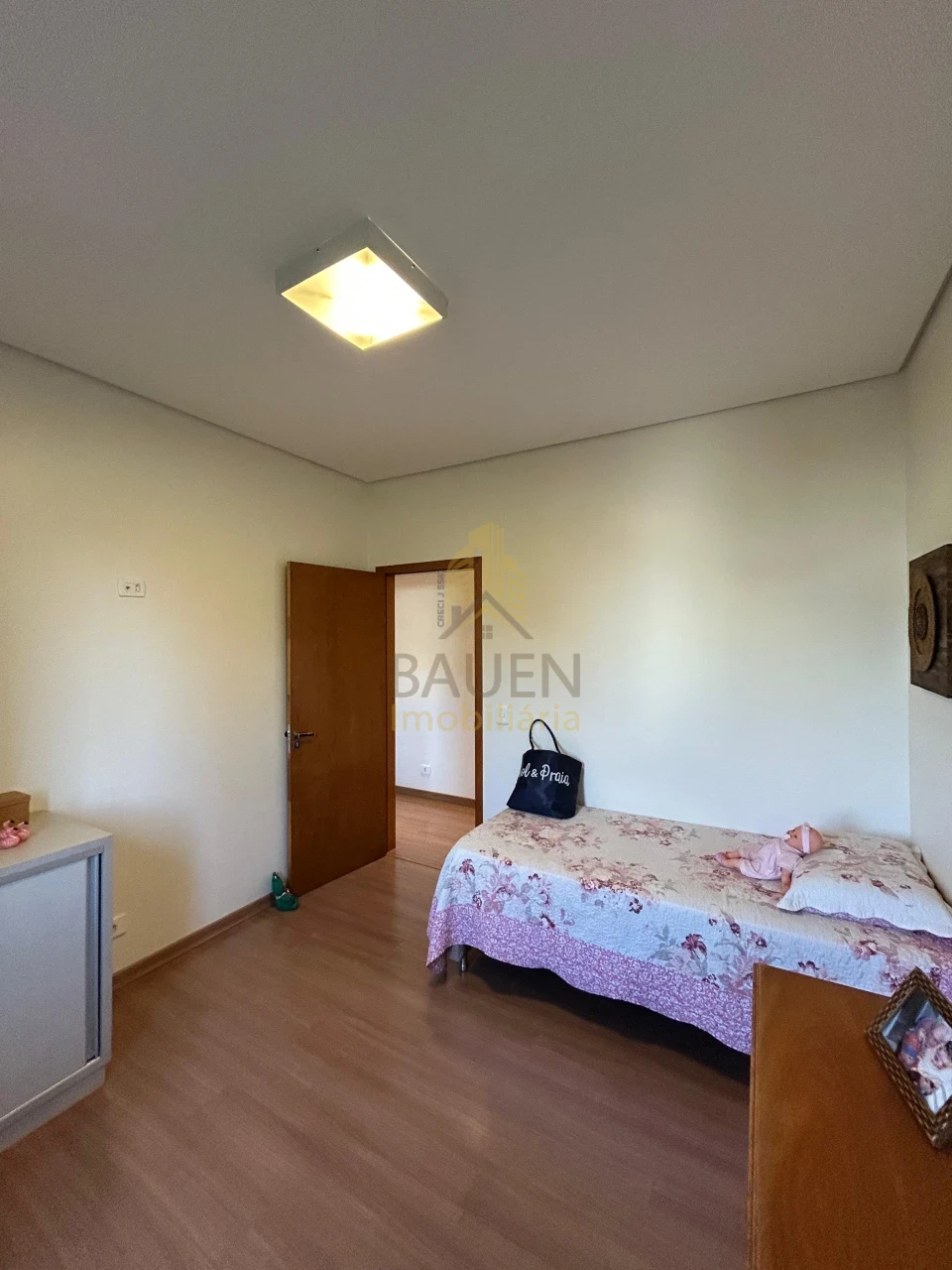 Imagens do imóveis CONDOMINIO GOLF VILLE