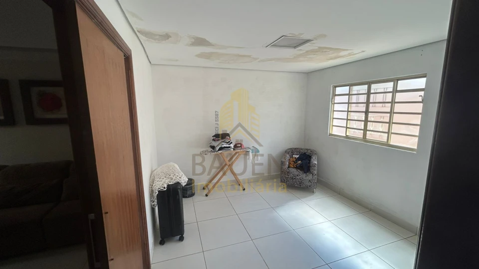 Casa Á Venda Casa Cambe