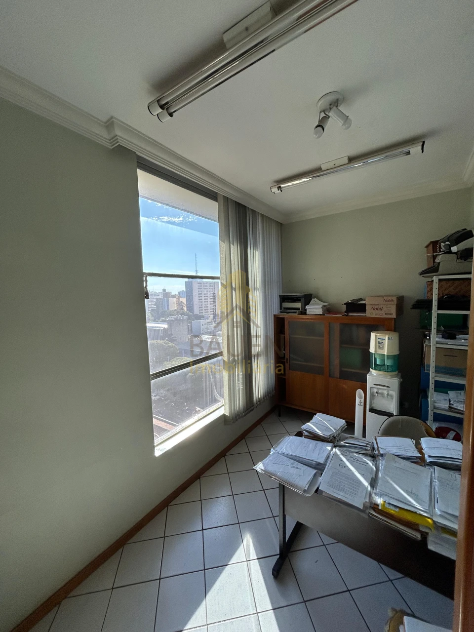 Imagens do imóveis SALA COMERCIAL EDIFICIO JULIO FUGANTI