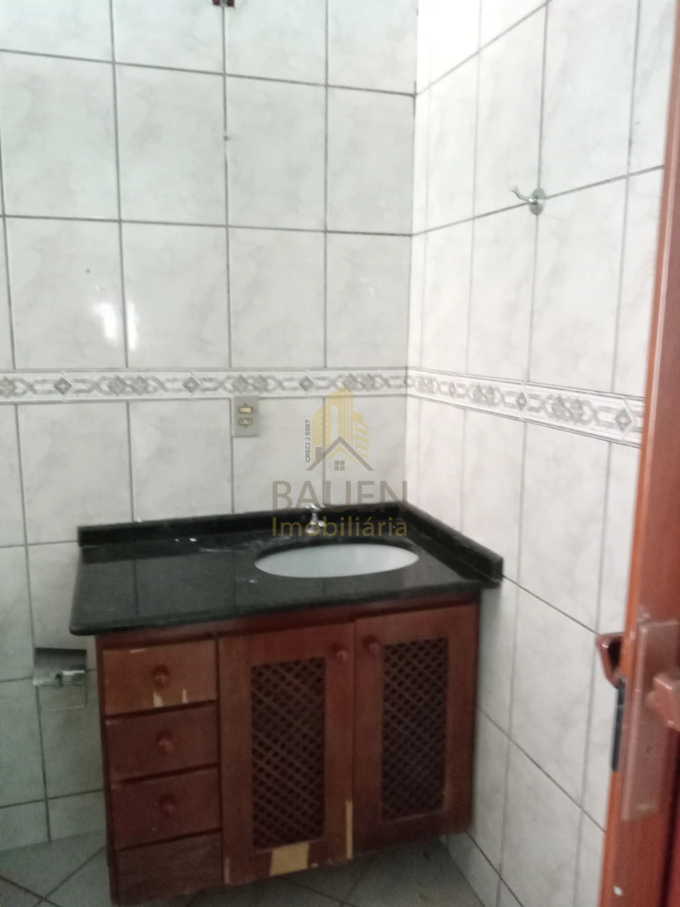 Imagens do imóveis CASA RUA RIO CINZA 719