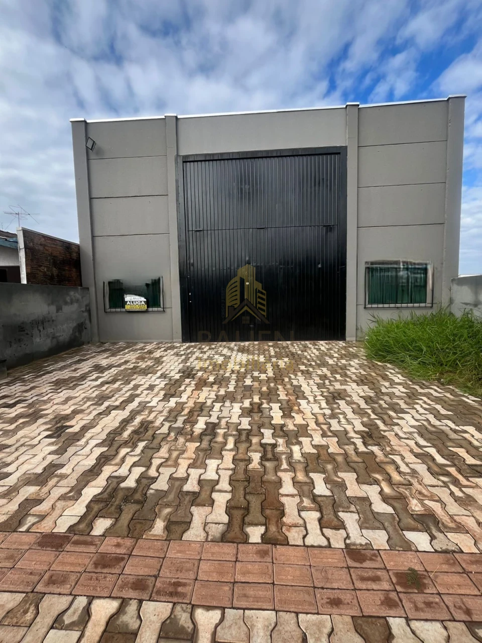Imagens do imóveis BARRACÃO COMERCIAL PARA LOCAÇÃO- JARDIM SÃO JOSÉ EM FRENTE AO MAX ATACADISTA