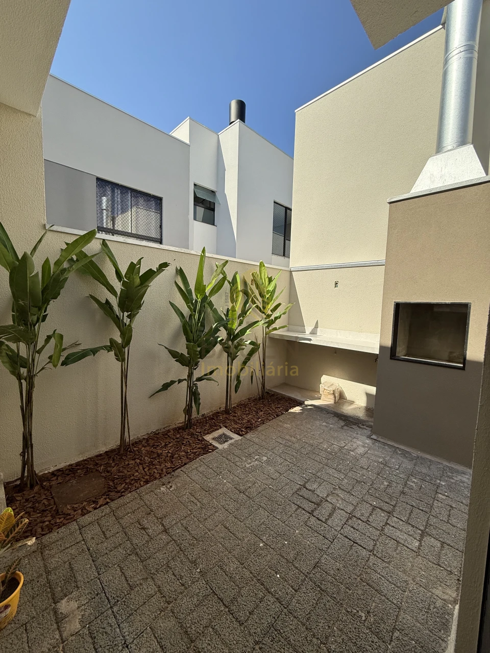 CONDOMINIO MORADA DAS FLORES