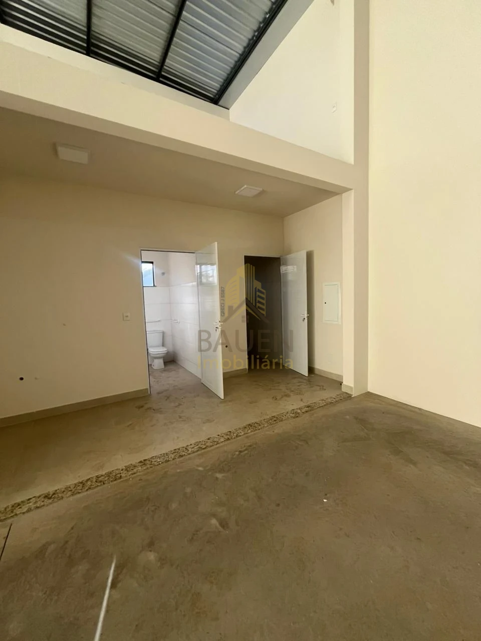 Imagens do imóveis BARRACÃO PARA LOCAÇÃO NO CENTRO DE CAMBÉ
