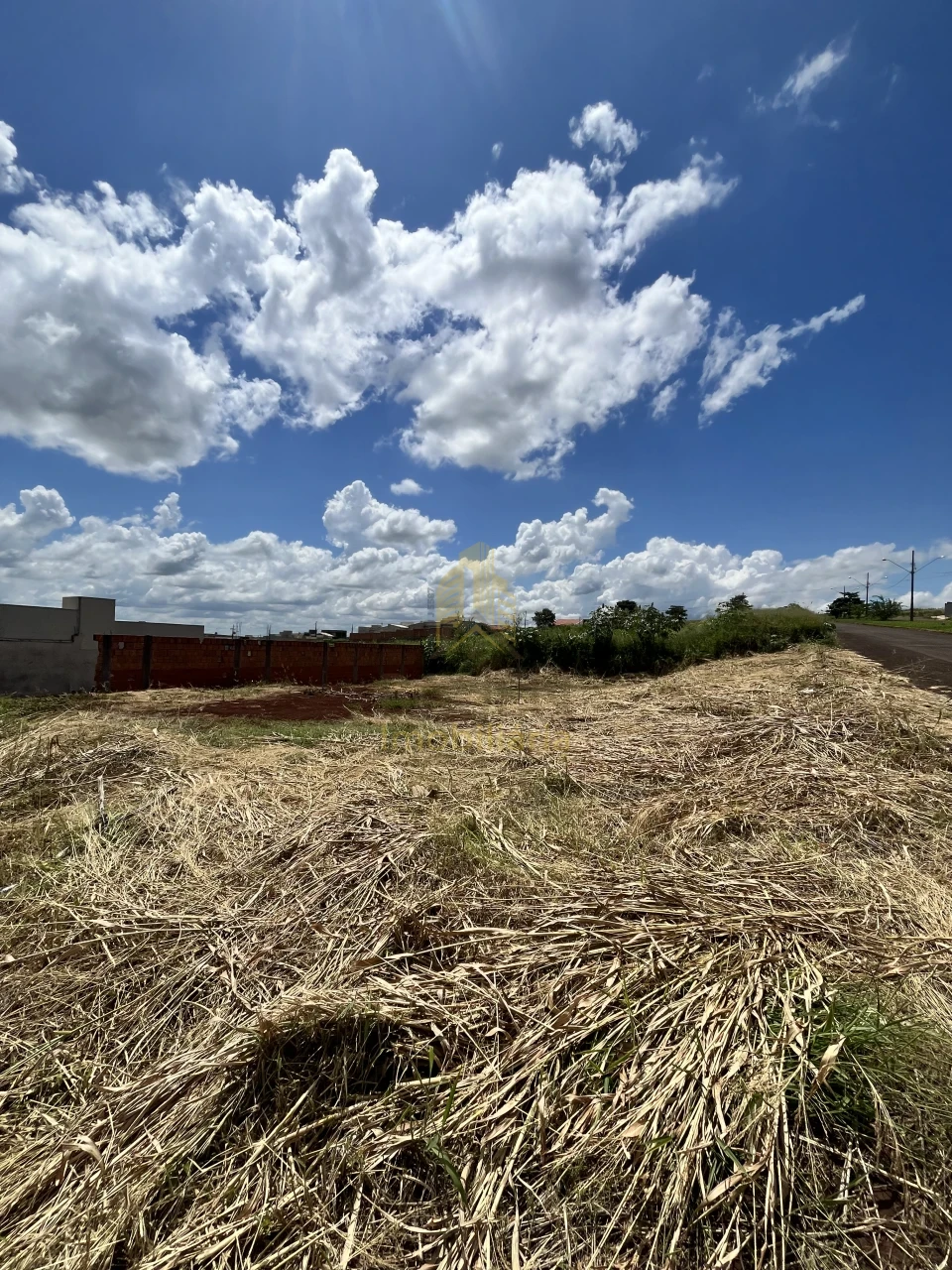 Imagens do imóveis Terreno Esquina