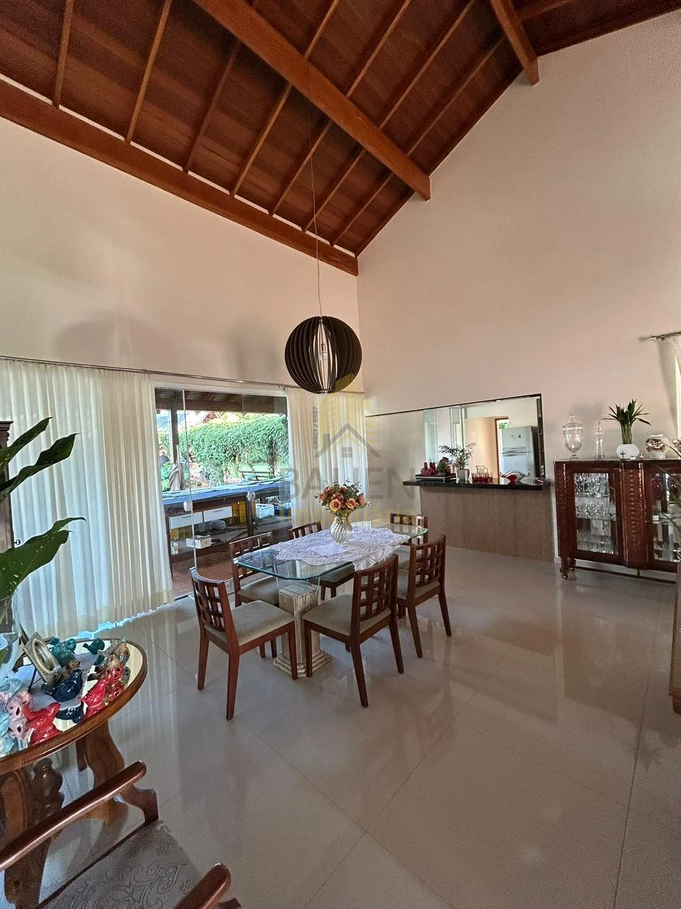 Imagens do imóveis CONDOMINIO GOLF VILLE