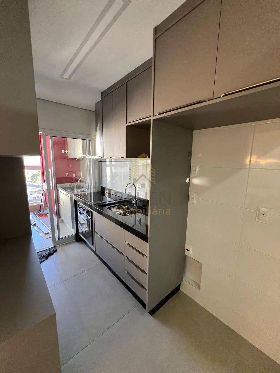 Imagens do imóveis APARTAMENTO PARA LOCAÇÃO RESIDENCIAL TORRE MÁLAGA