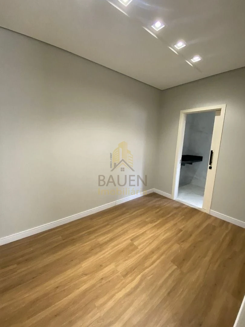 CASA JARDIM DAS MANSÕES