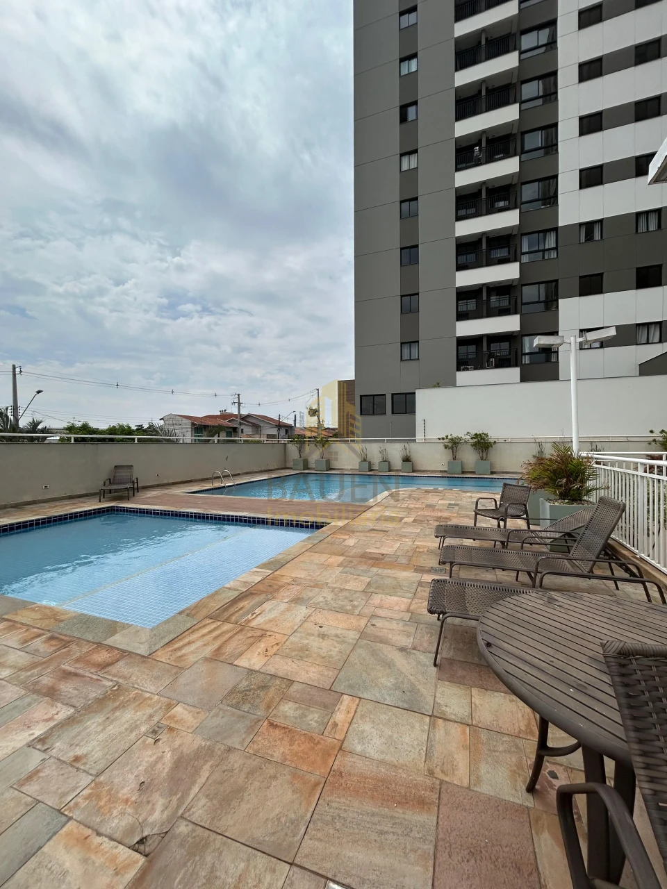 Apartamento Á Venda Apartamento Londrina