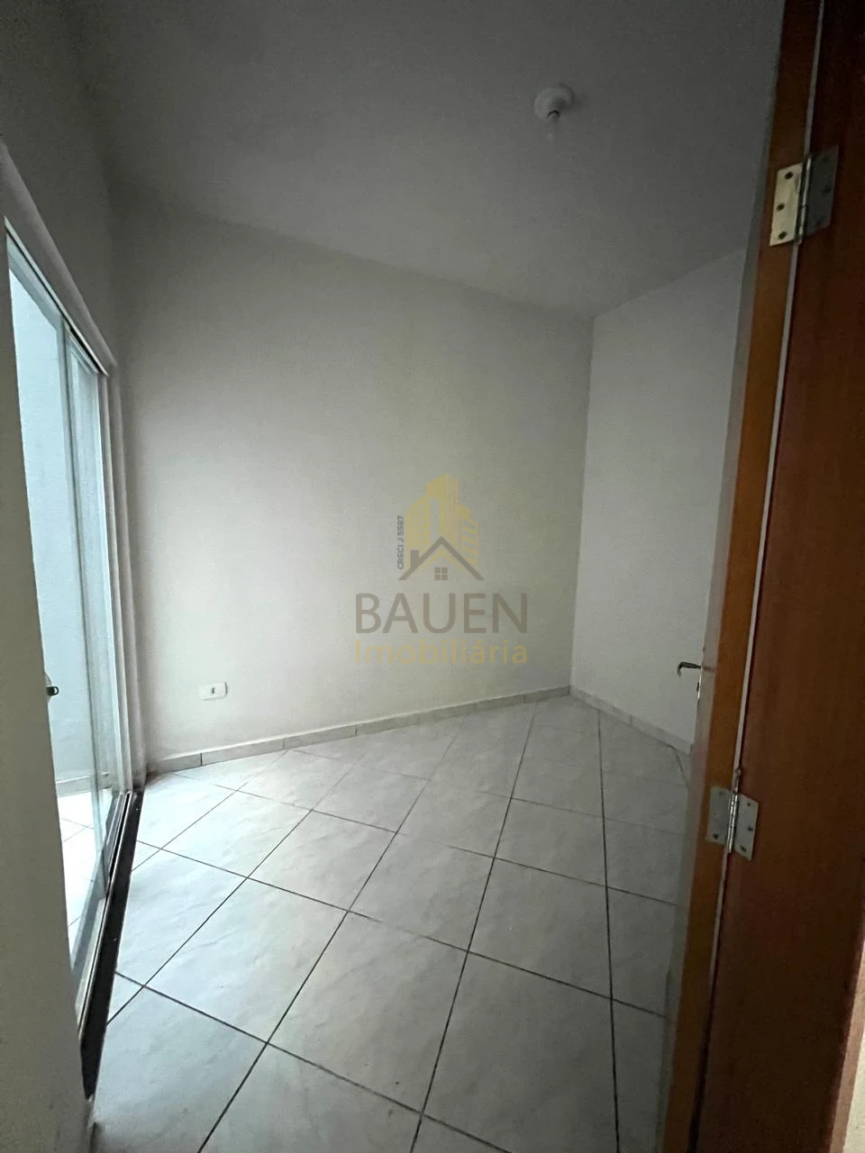 Imagens do imóveis CASA DISPONIVEL PARA LOCAÇÃO JARDIM VITÓRIA - CAMBÉ
