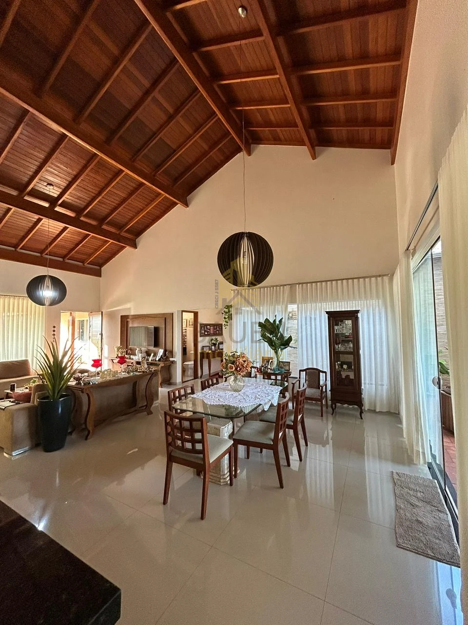 Imagens do imóveis CONDOMINIO GOLF VILLE
