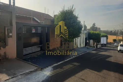 Casa no Jd. Bela Vista em Cambé Pr.