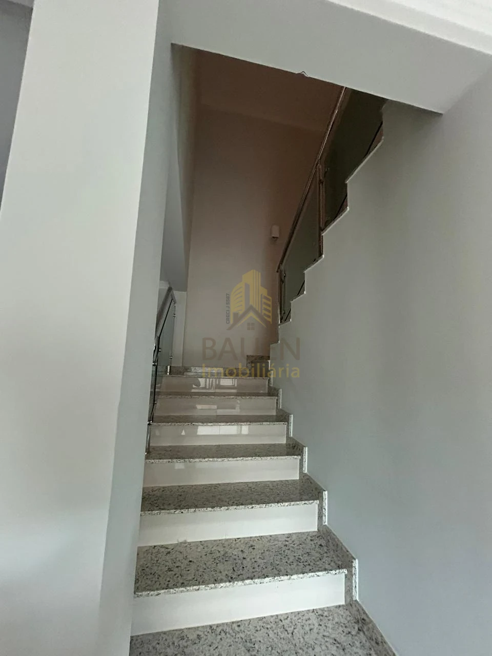 Imagens do imóveis Casa Condomínio Ouro Verde