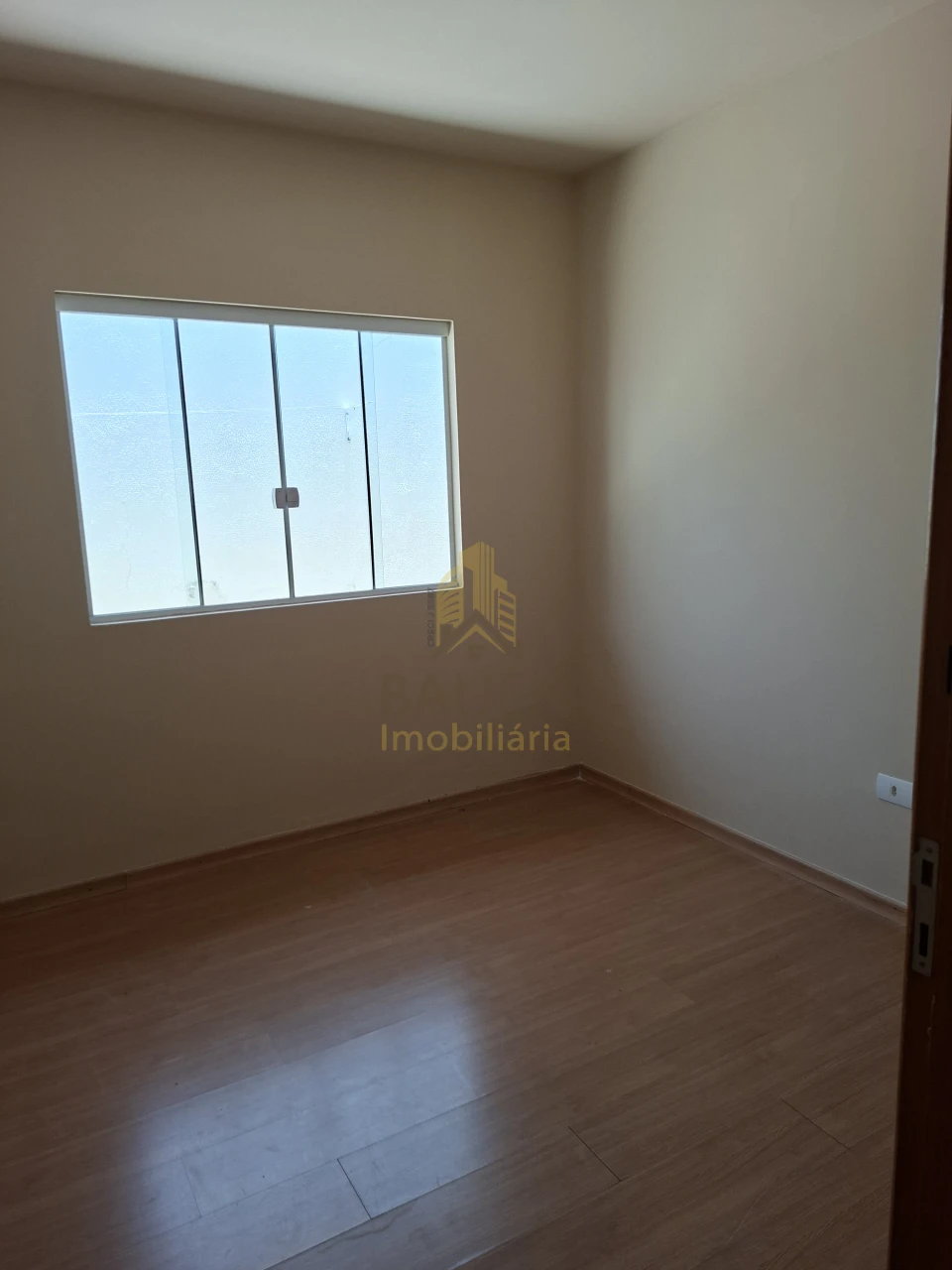 CASA PARA VENDA E LOCAÇÃO MONTECATINI