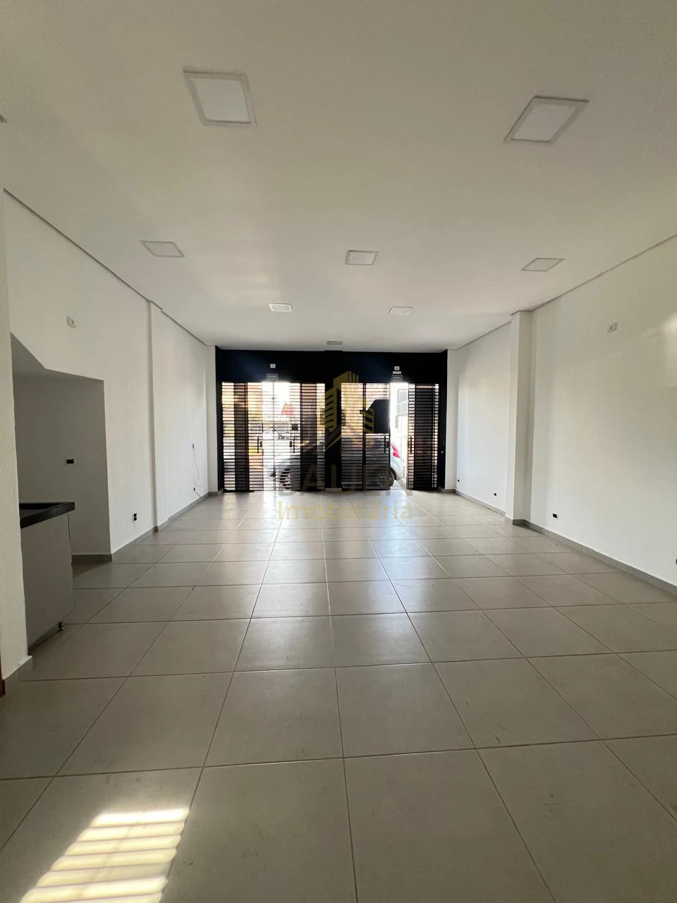 Imagens do imóveis SALA COMERCIAL AVENIDA ROBERT KOCH LONDRINA