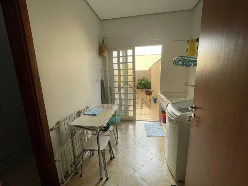 Imagens do imóveis Casa À Venda Casa Cambé