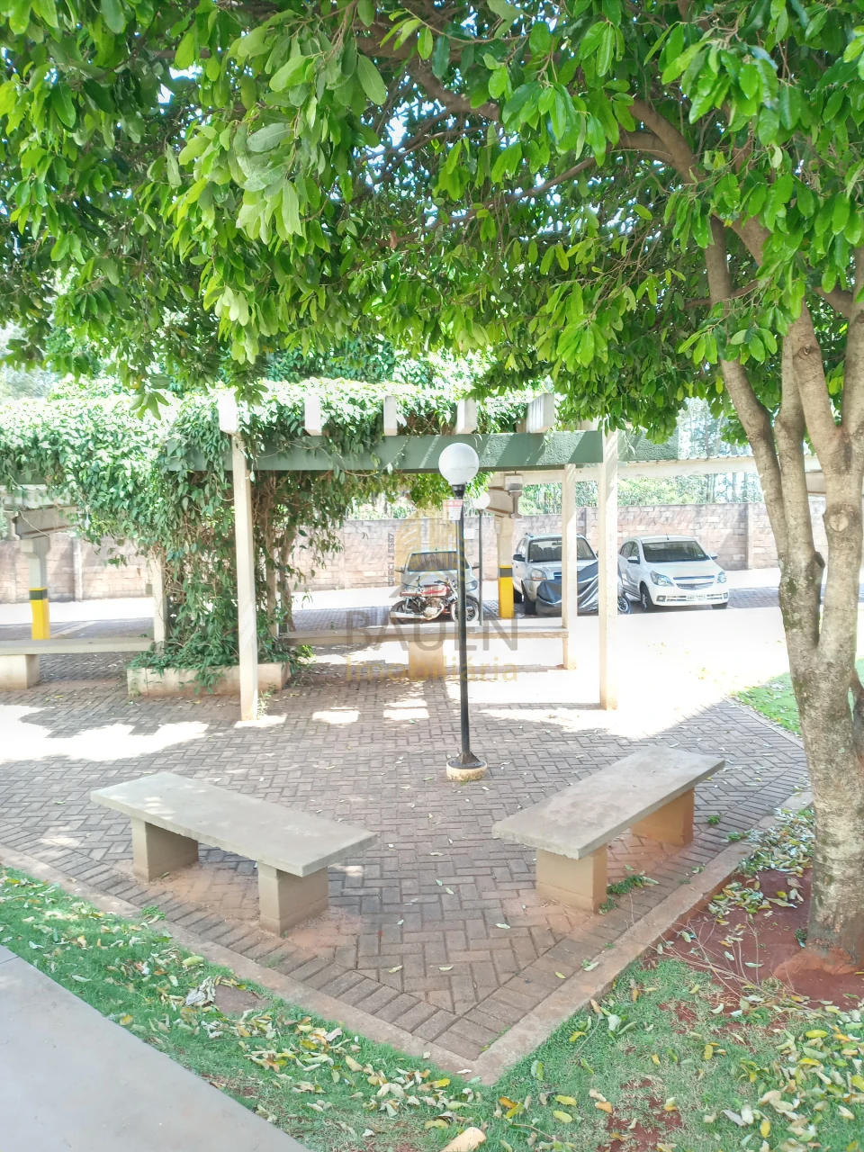 APARTAMENTO RESIDENCIAL AURACÁRIA