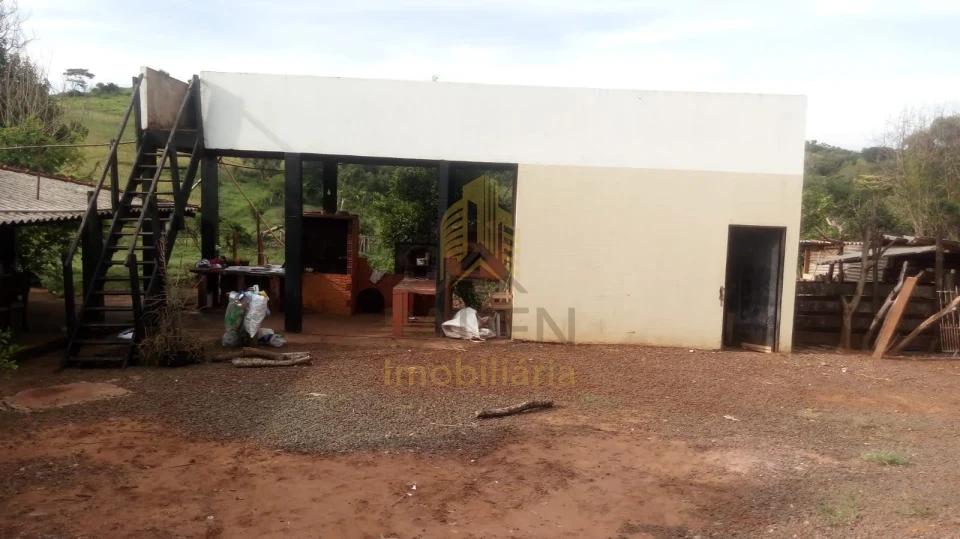 Imagens do imóveis Fazenda/Sítios/Chácaras À Venda Chacara Jaguapitã