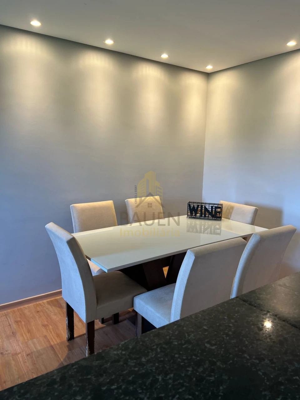 Imagens do imóveis Casa Jardim Tarobá com Gourmet Integrado