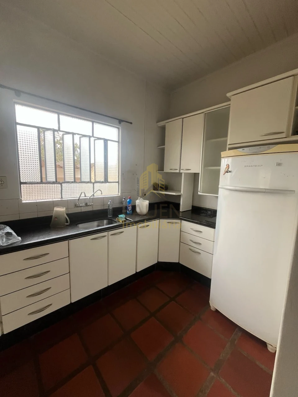 Imagens do imóveis CASA NO CENTRO - DISPONÍVEL PARA LOCAÇÃO