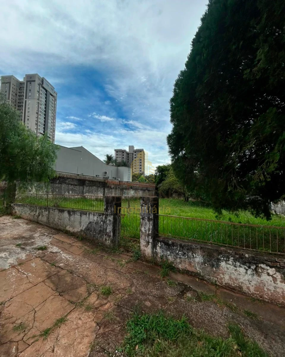 Imagens do imóveis Terreno Centro